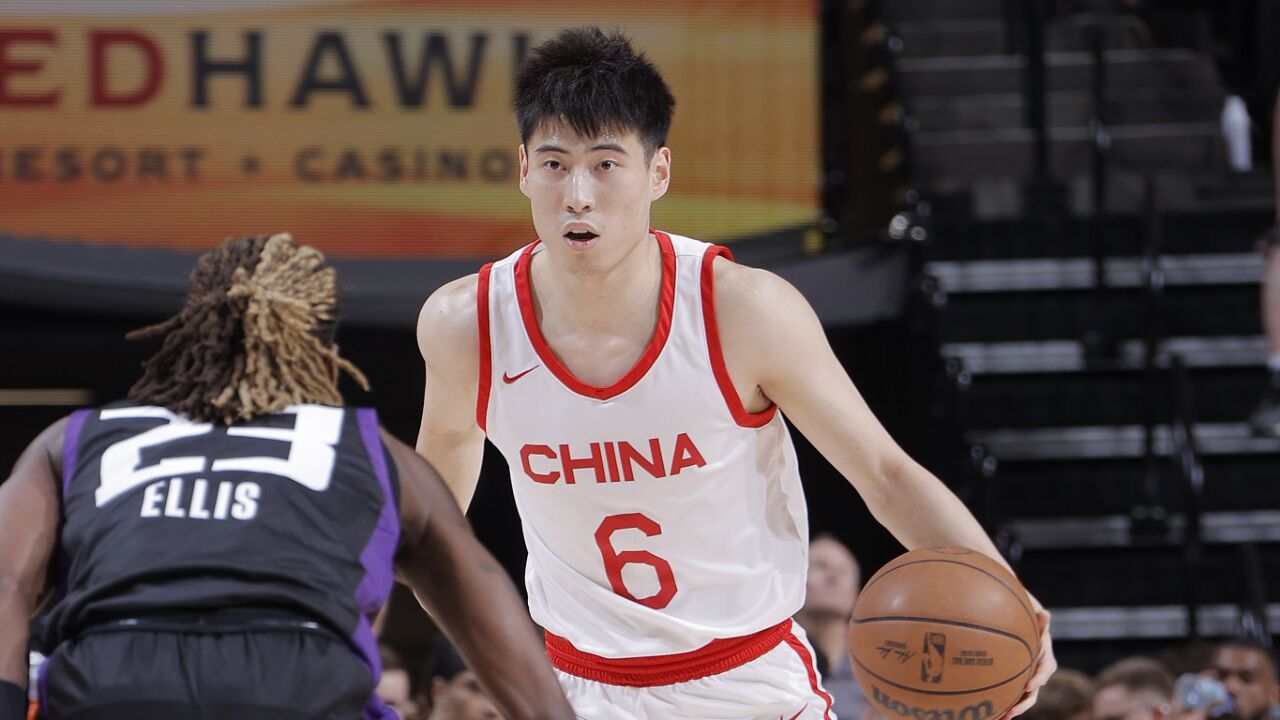 替补戴帽，凯恩当选斯图加特vs拜仁全场最佳球员