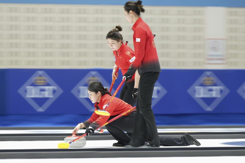 昆明日报：“苏超”最佳射手高驰是昆明理工大学2025级学生